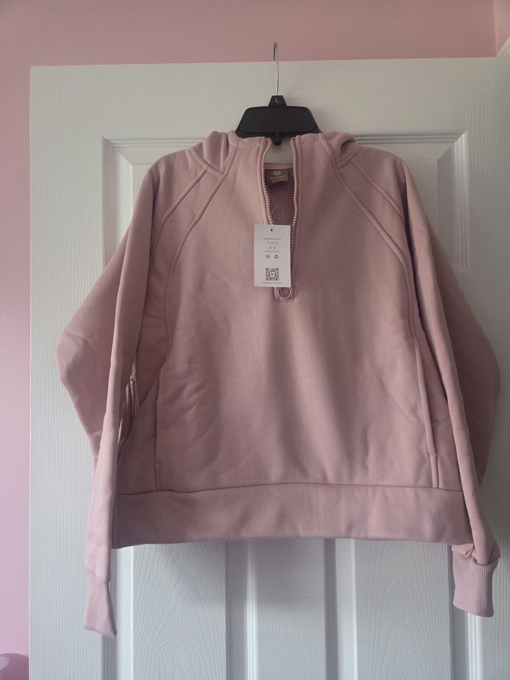 Women's Quarter Zip Sweater Size XS NEW